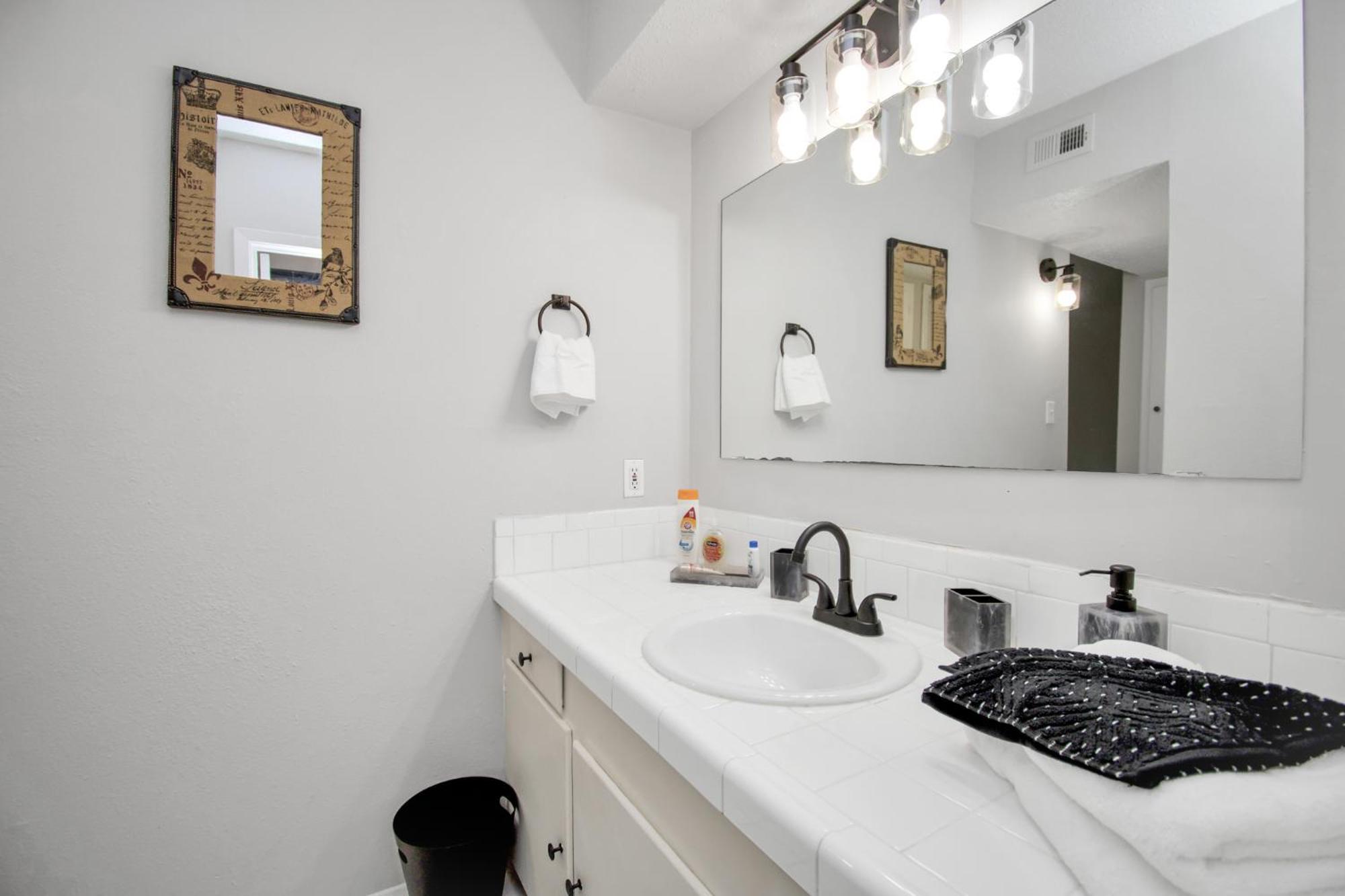 Unique Heights 1Br Apt Sleeps 4 Houston Exterior foto