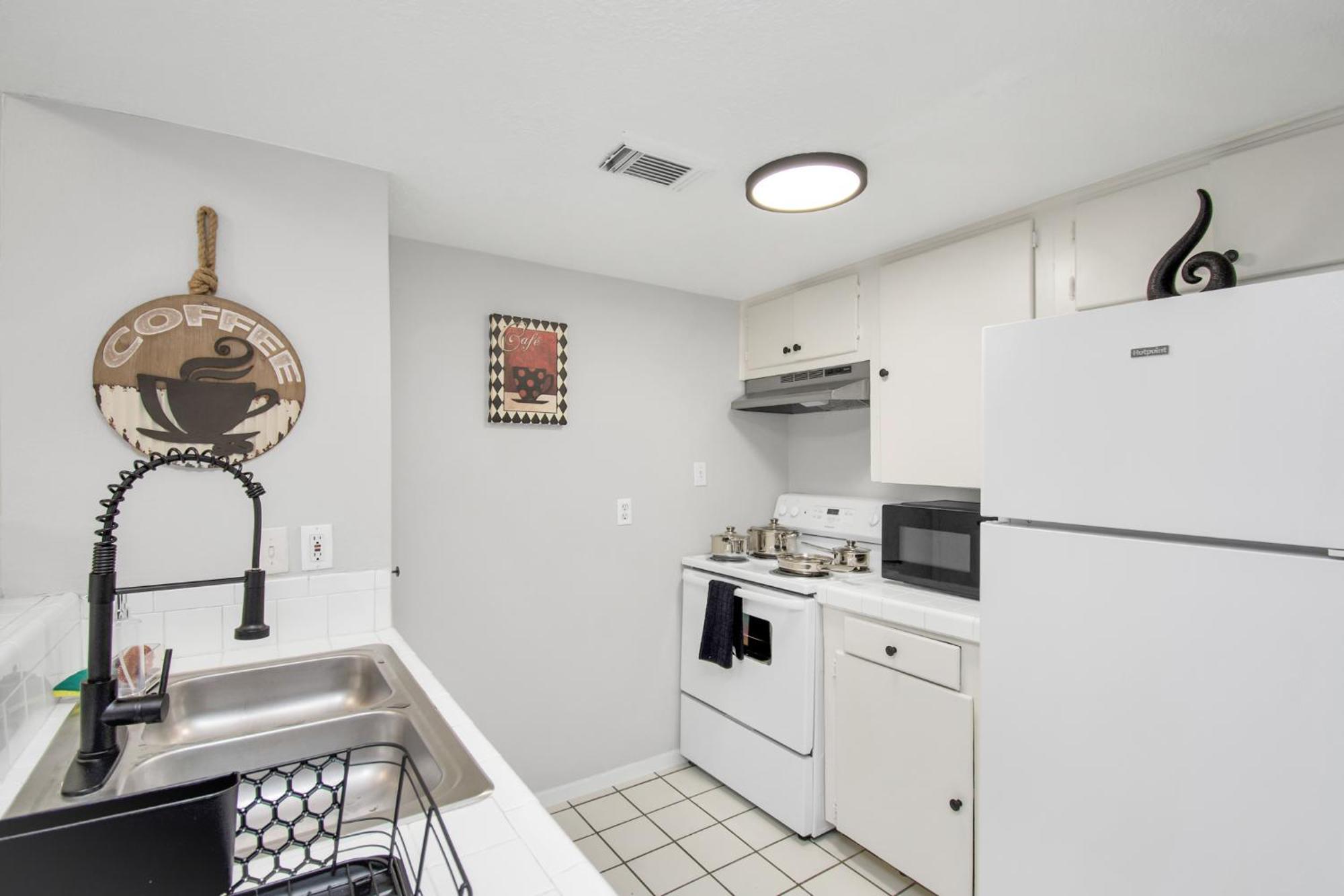 Unique Heights 1Br Apt Sleeps 4 Houston Exterior foto